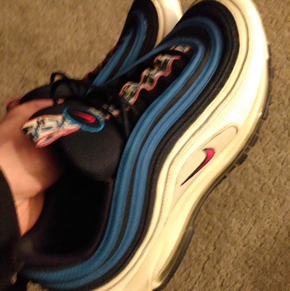 Nike Airmax - Picture 2 of 4